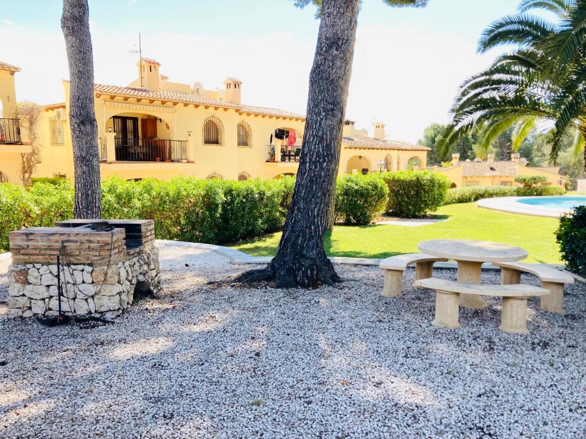 Apartamento Con Terraza En Complejo Con 2 Piscinas Apartment Moraira Exterior foto